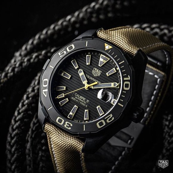 Tag Heuer Aquaracer 300 Calibre 5 Black Dial Watch for Men - WAY208C.FC6383 - Picture 16 of 16